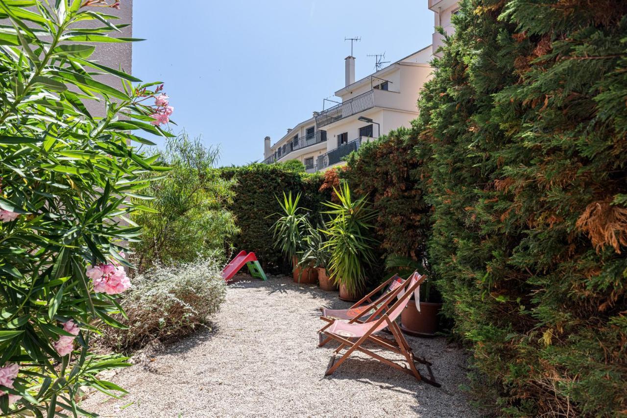 Appartement Familial Avec Jardin Ensoleille Dans La Cite Des Potiers วาลูริส ภายนอก รูปภาพ