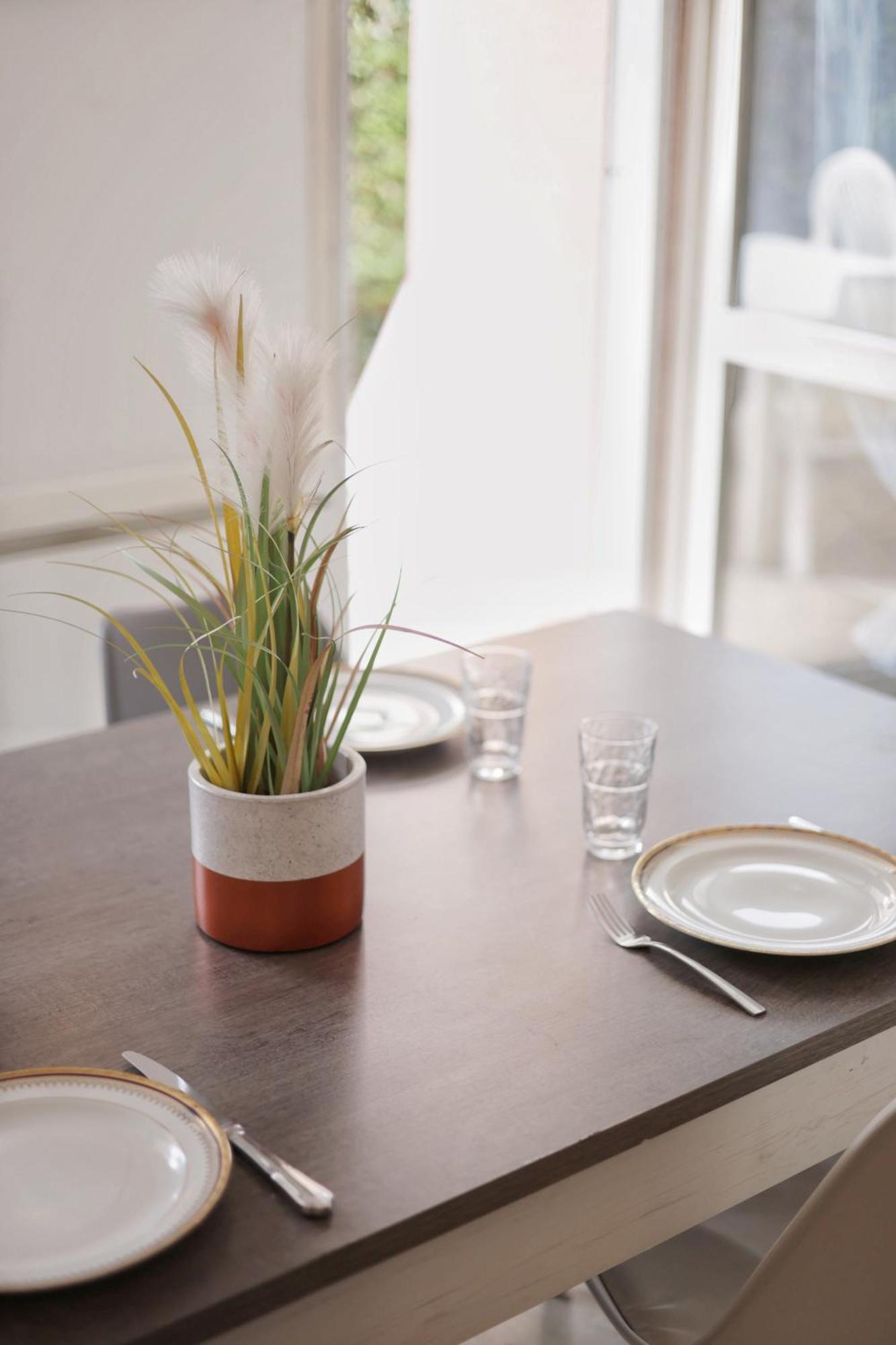Appartement Familial Avec Jardin Ensoleille Dans La Cite Des Potiers วาลูริส ภายนอก รูปภาพ
